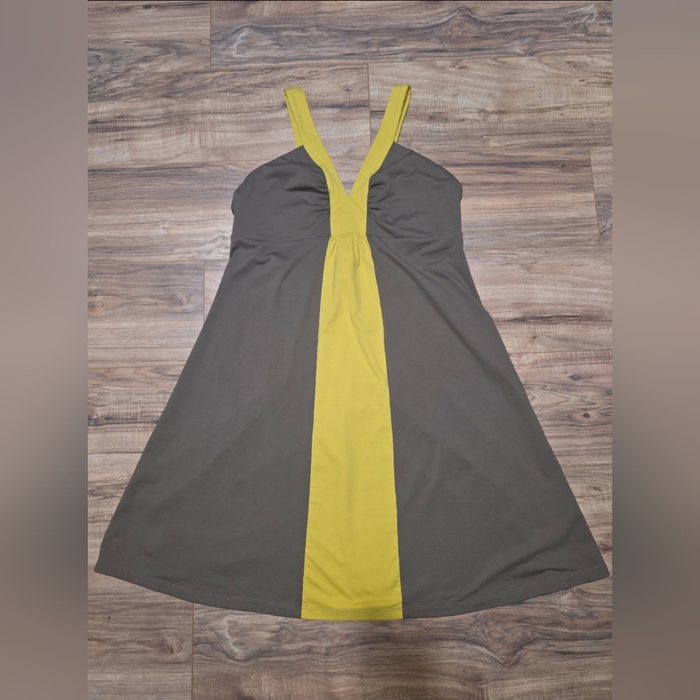 Patagonia women's dress XL